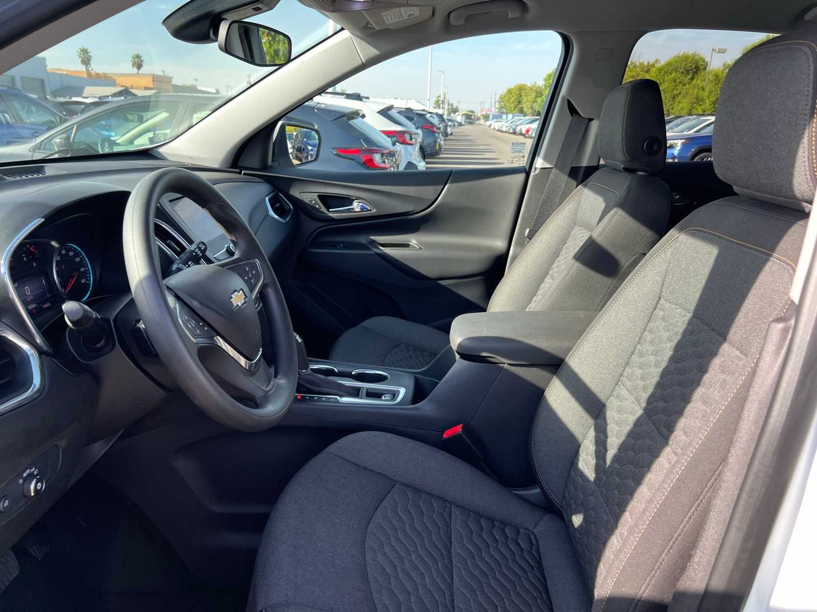 Thumbnail: 2020 Chevrolet Equinox - 15