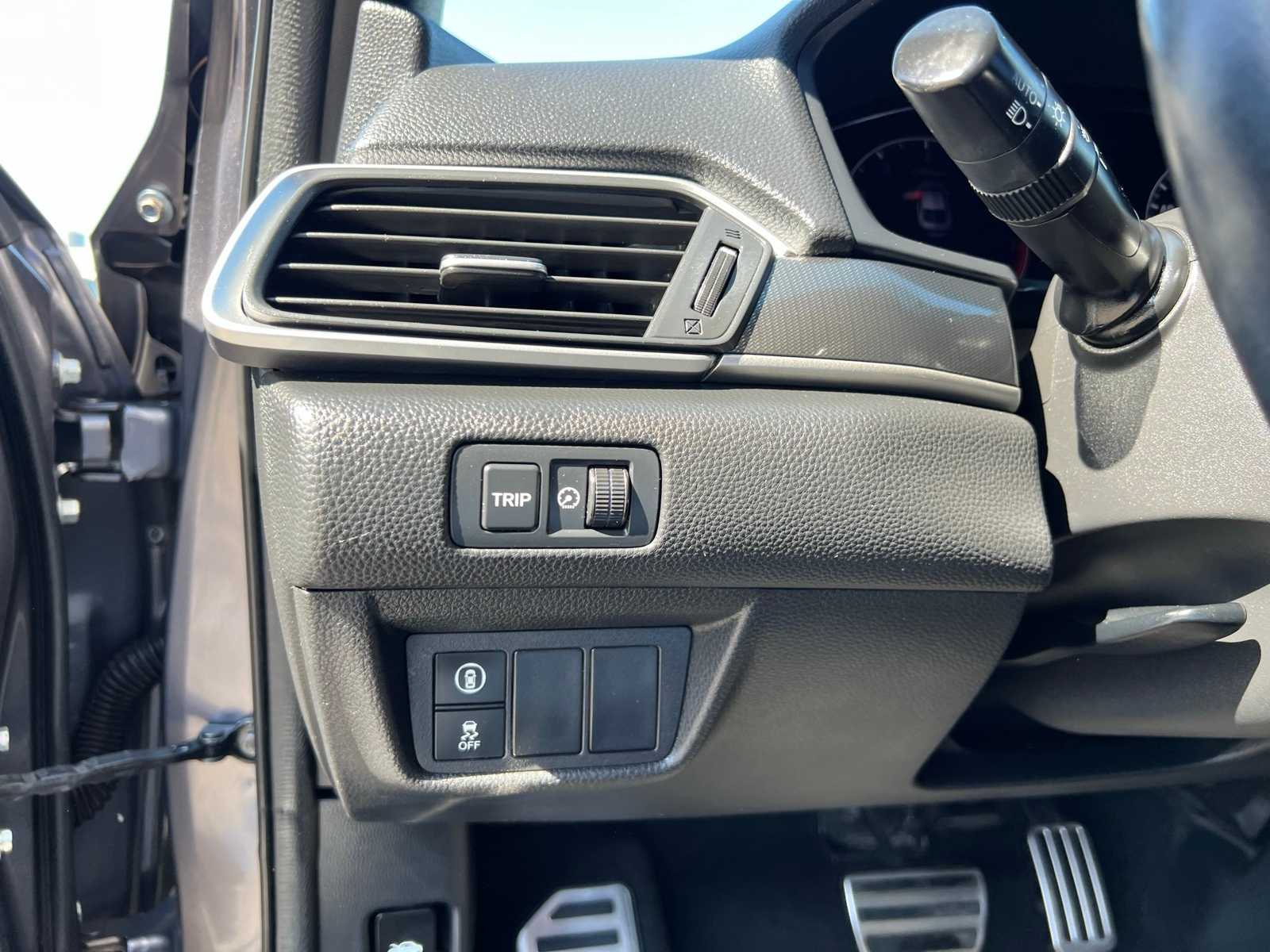 Thumbnail: 2018 Honda Accord - 33