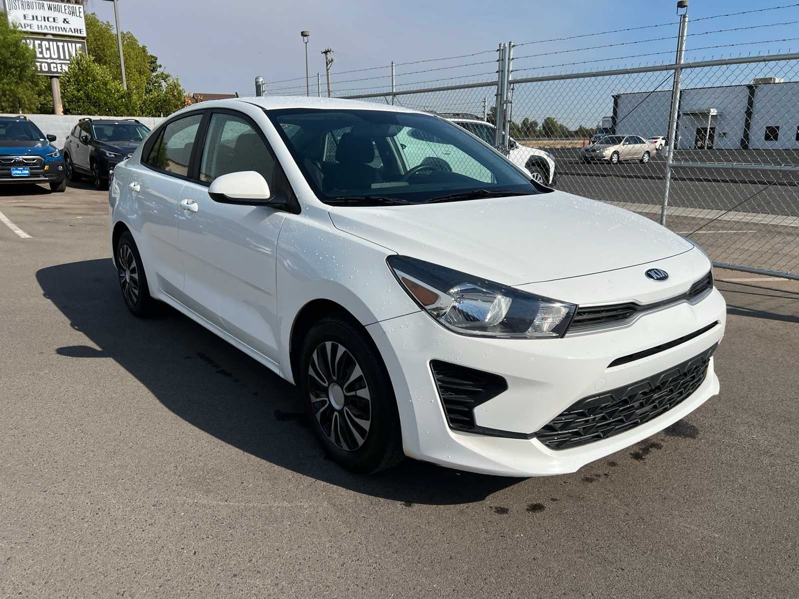 Thumbnail: 2021 Kia Rio - 10