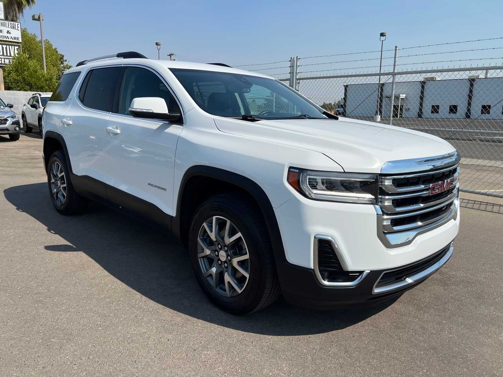 Thumbnail: 2023 GMC Acadia - 11