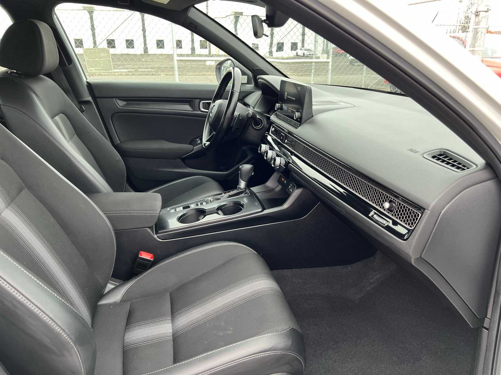 Thumbnail: 2024 Honda Civic - 27