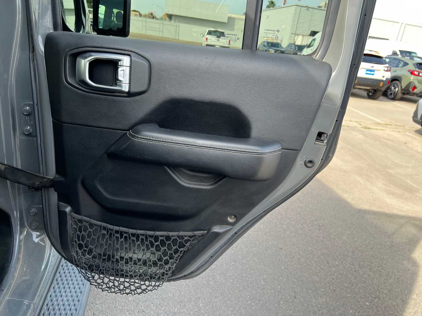 Thumbnail: 2021 Jeep Gladiator - 22