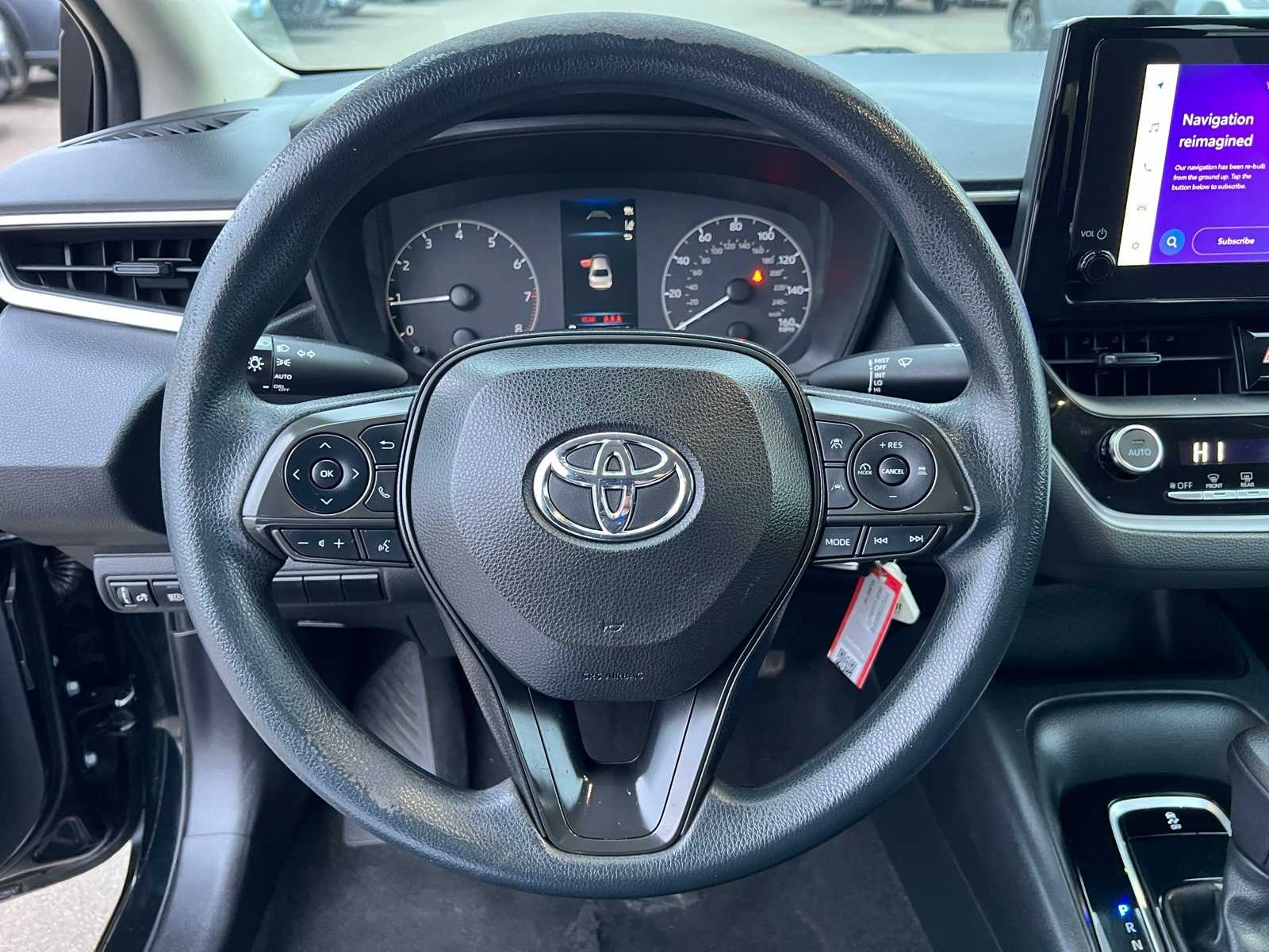 Thumbnail: 2023 Toyota Corolla - 34