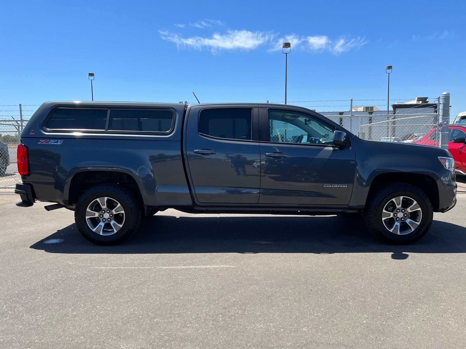 Thumbnail: 2017 Chevrolet Colorado - 9