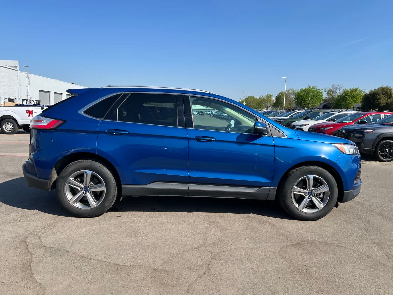 Thumbnail: 2020 Ford Edge - 10