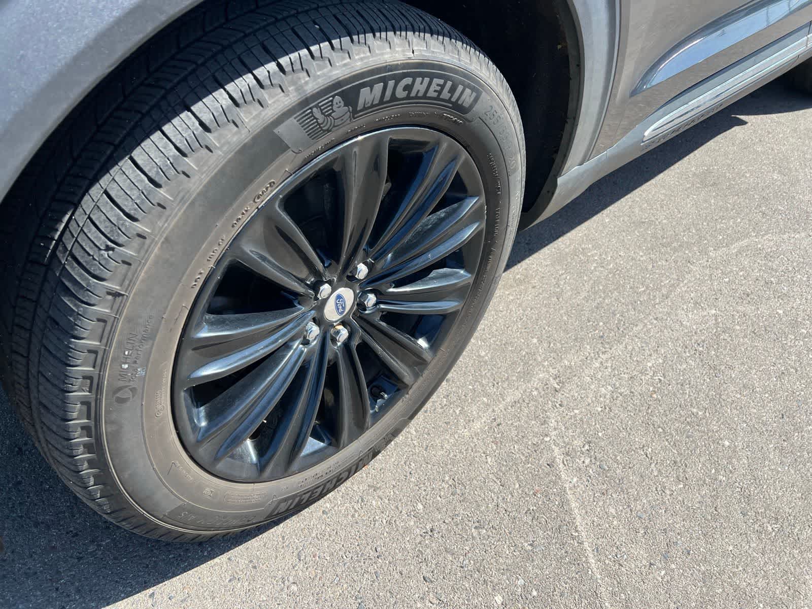 Thumbnail: 2020 Ford Explorer - 12