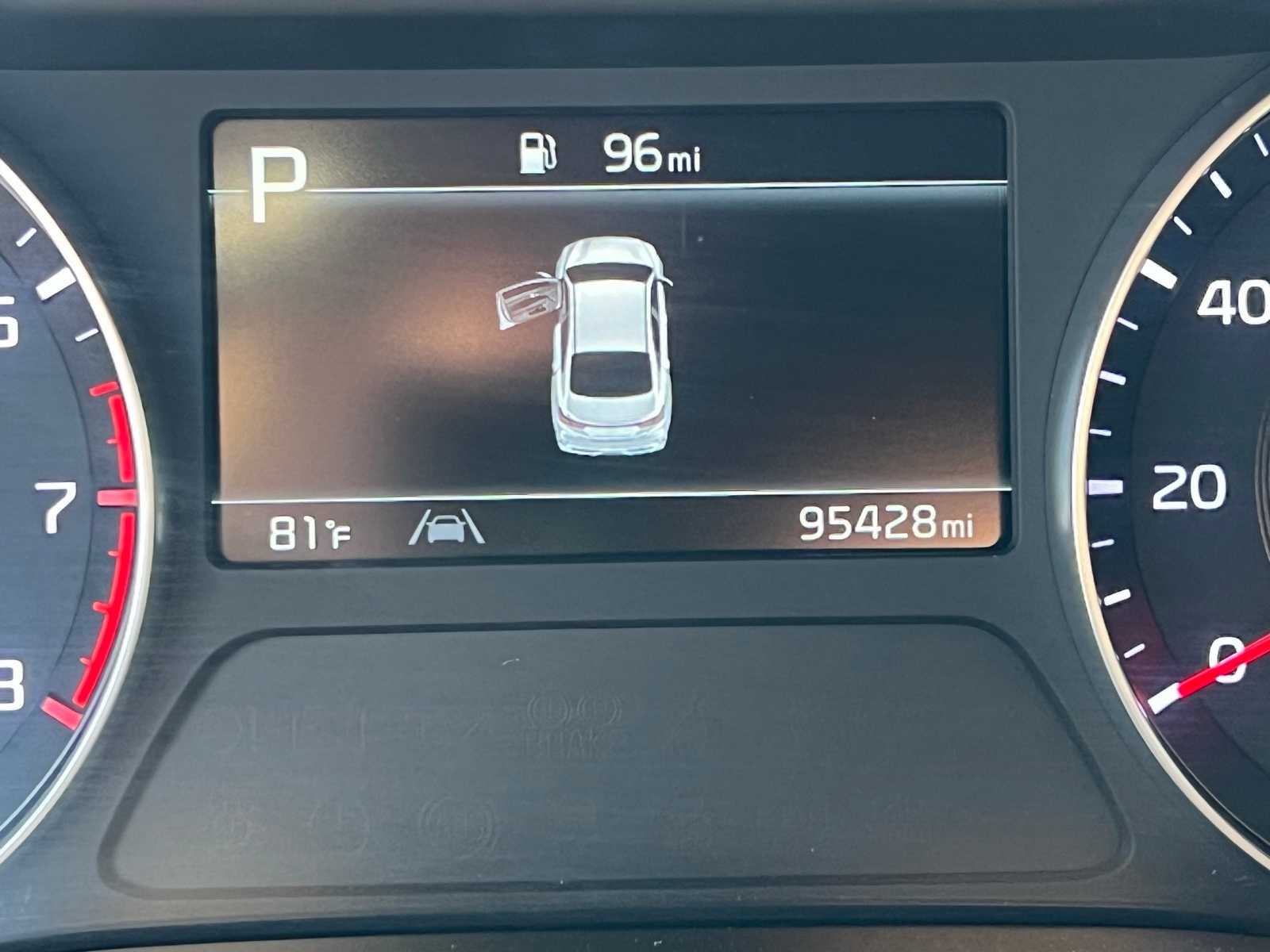 Thumbnail: 2022 Kia Forte - 44