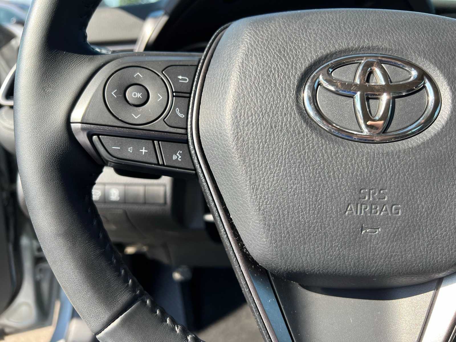 Thumbnail: 2023 Toyota Camry - 34