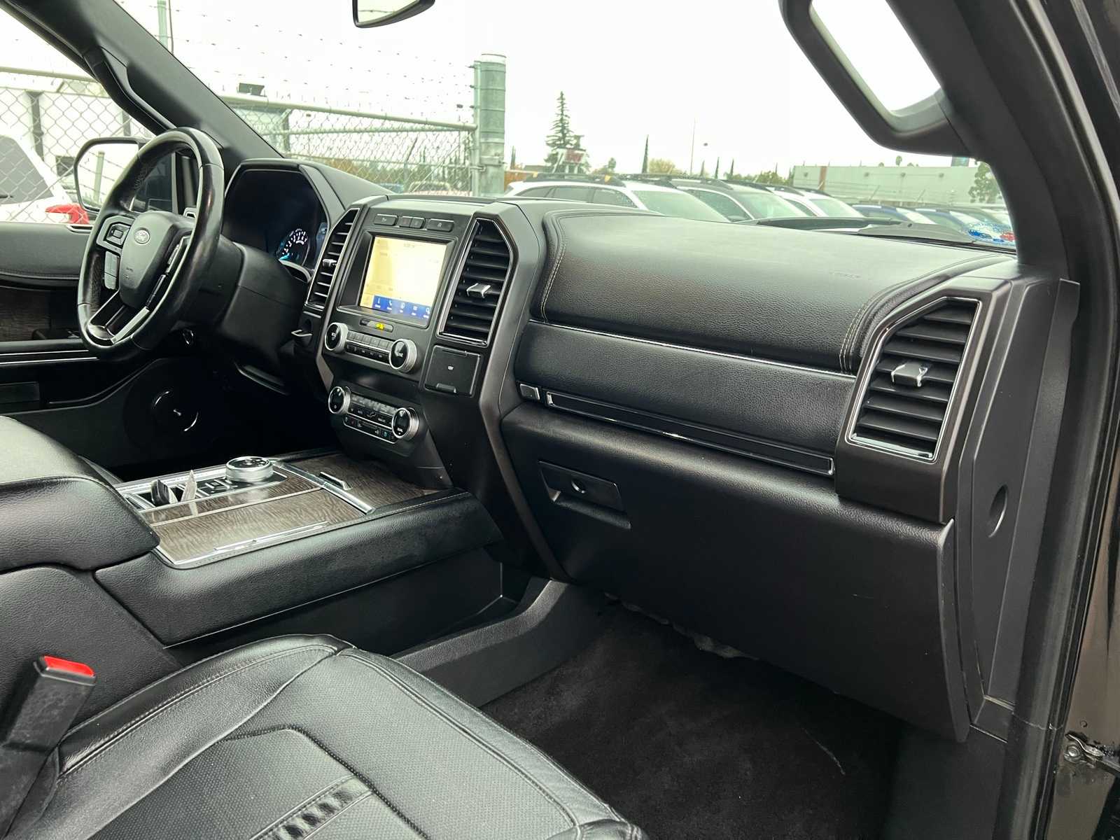 Thumbnail: 2020 Ford Expedition MAX - 27