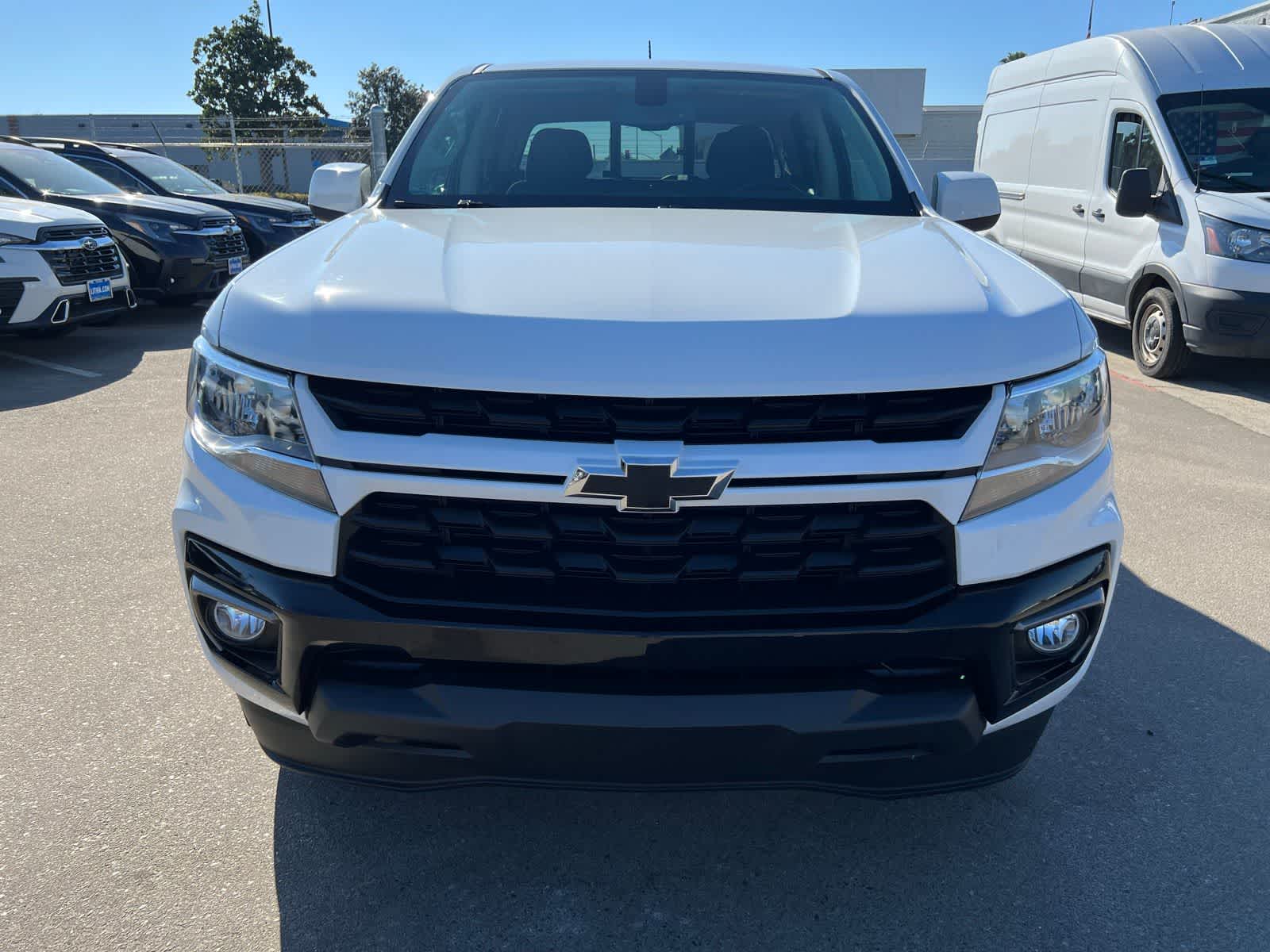 Thumbnail: 2022 Chevrolet Colorado - 12