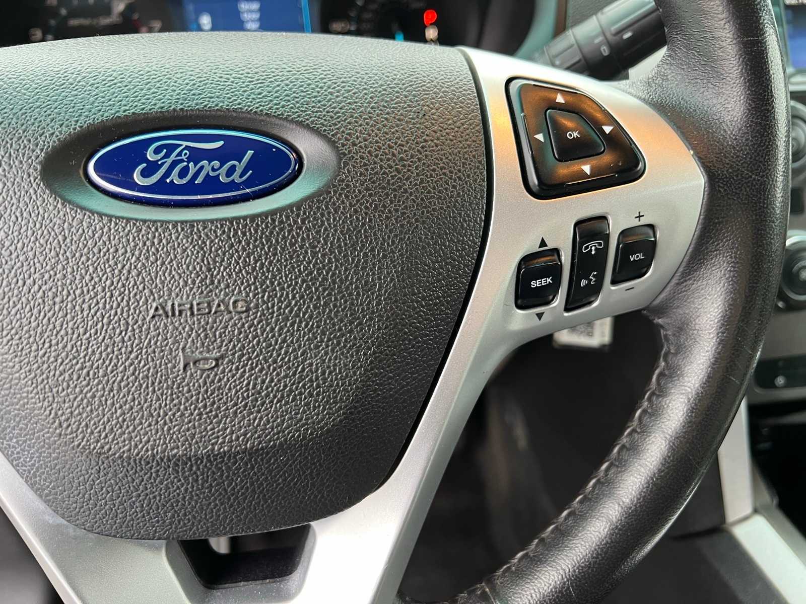 Thumbnail: 2012 Ford Explorer - 35