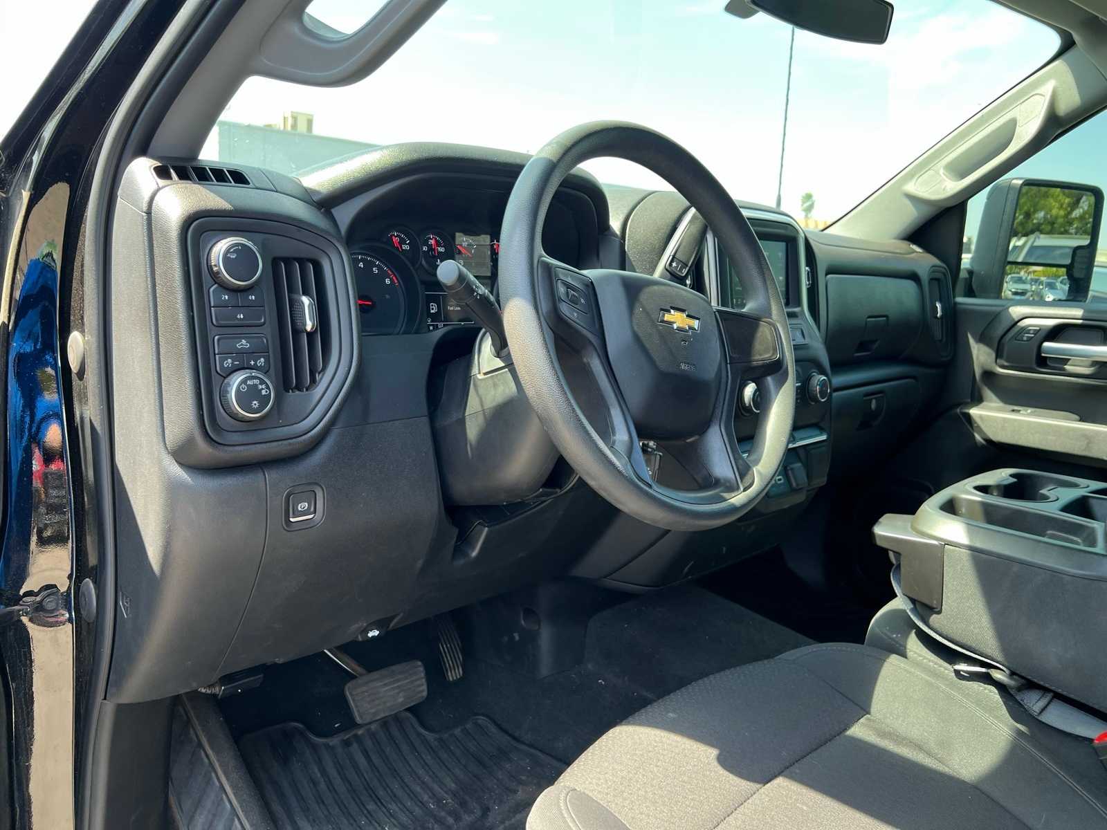 Thumbnail: 2021 Chevrolet Silverado 2500 - 14