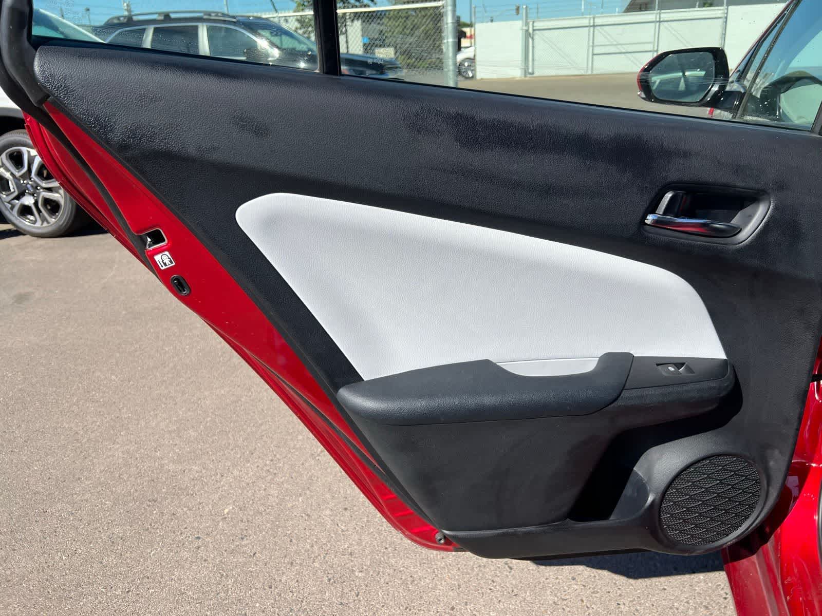 Thumbnail: 2017 Toyota Prius Prime - 19