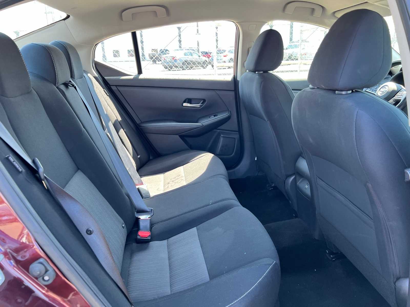 Thumbnail: 2021 Nissan Sentra - 23