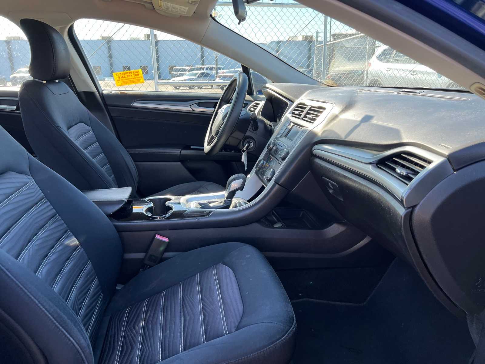 Thumbnail: 2016 Ford Fusion - 27