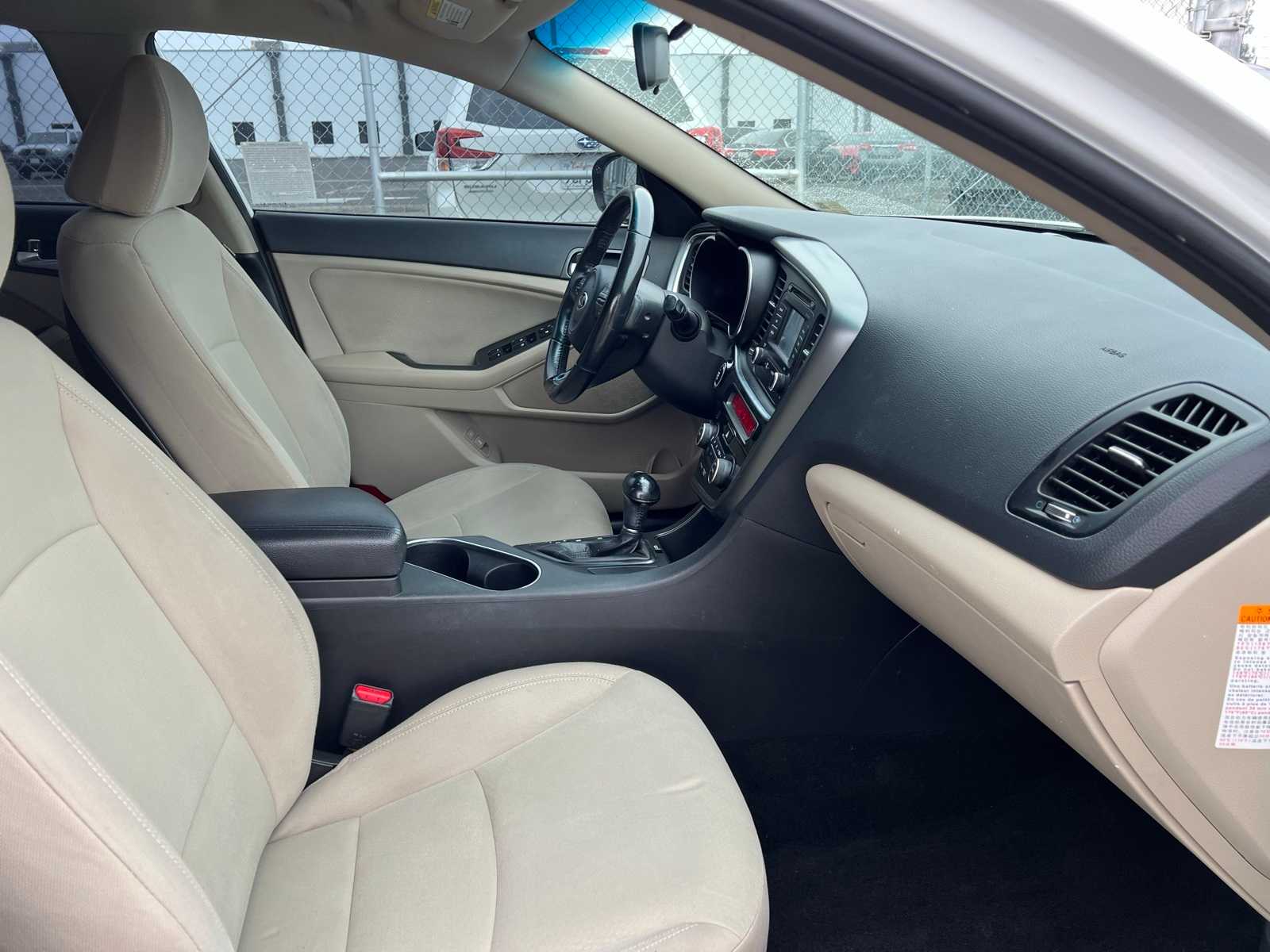 Thumbnail: 2016 Kia Optima - 27