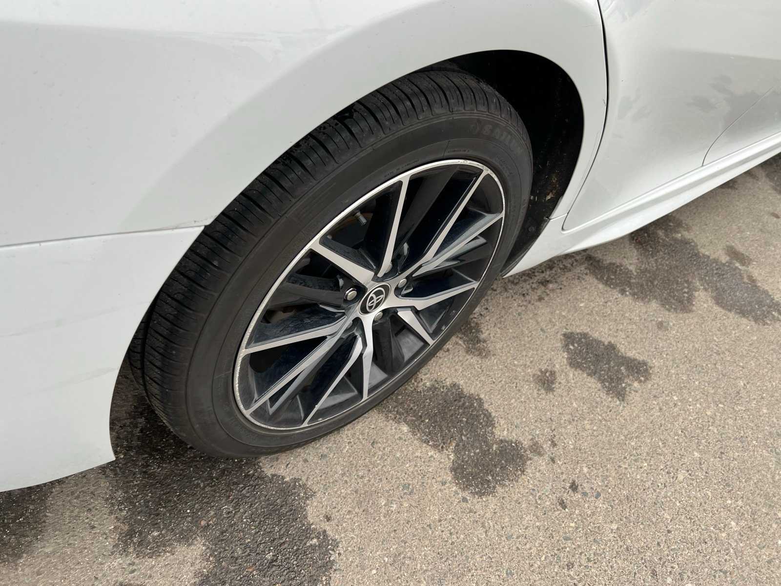 Thumbnail: 2023 Toyota Camry - 20