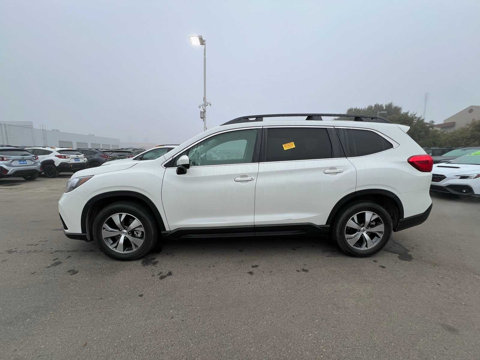 Thumbnail: 2022 Subaru Ascent - 2