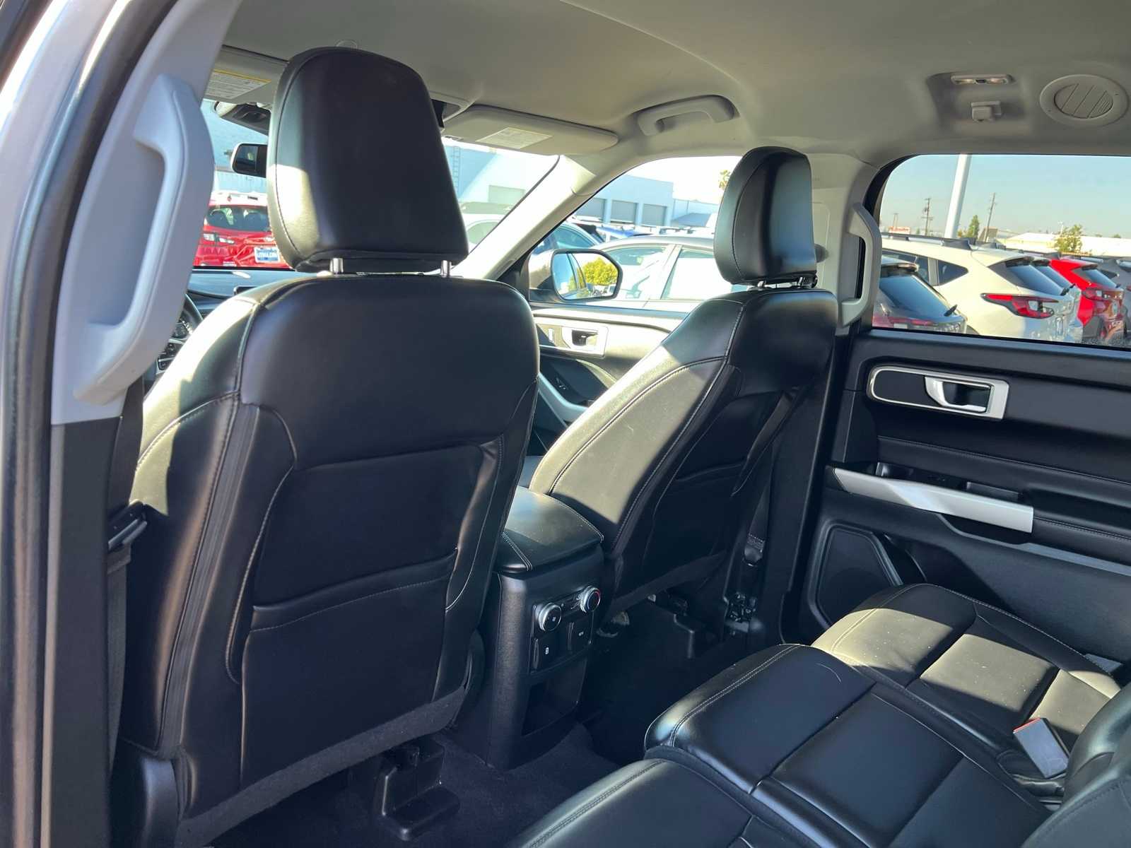 Thumbnail: 2021 Ford Explorer - 18