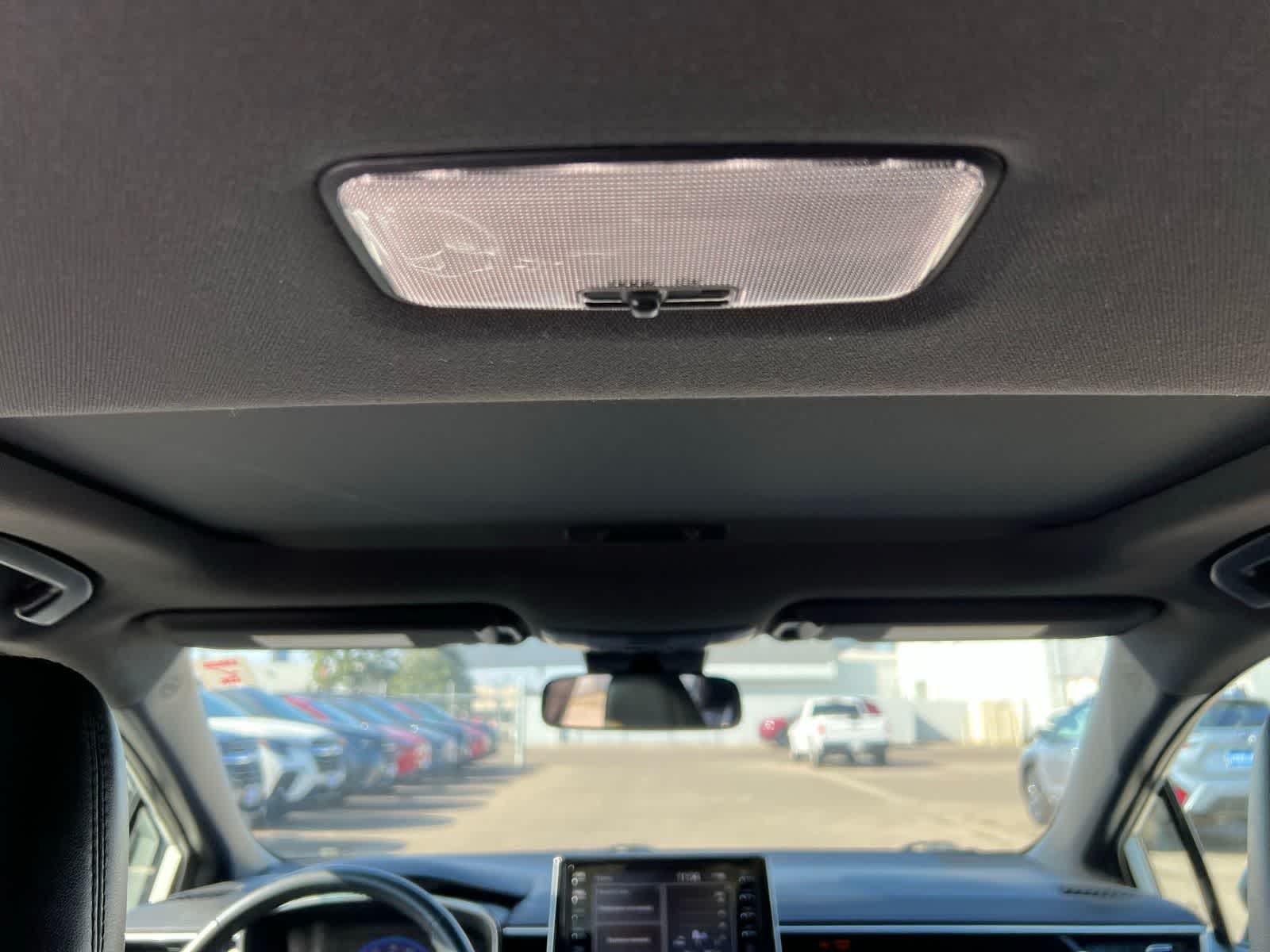 Thumbnail: 2021 Toyota Corolla - 31