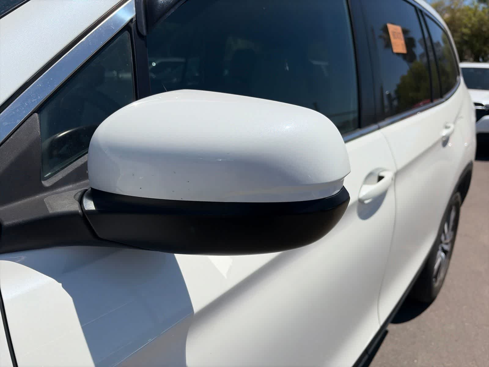 Thumbnail: 2018 Honda Pilot - 17