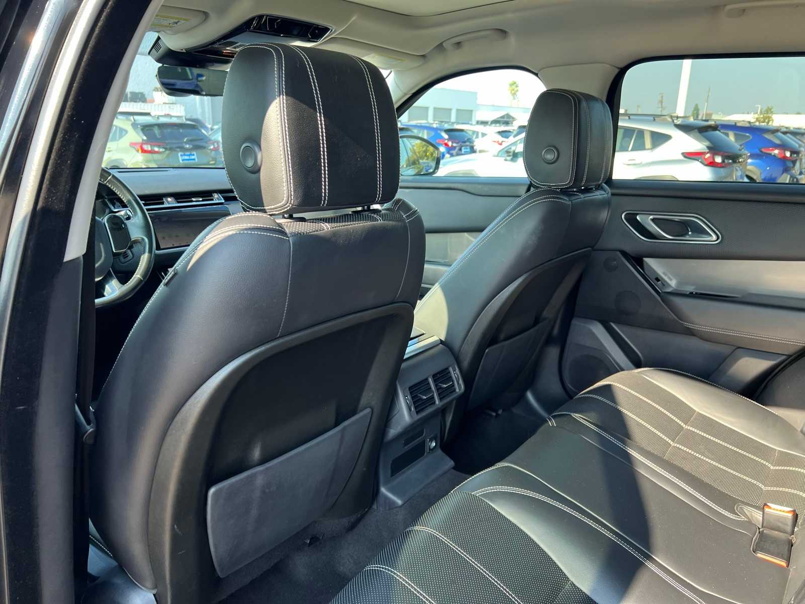 Thumbnail: 2020 Land Rover Range Rover Velar - 18