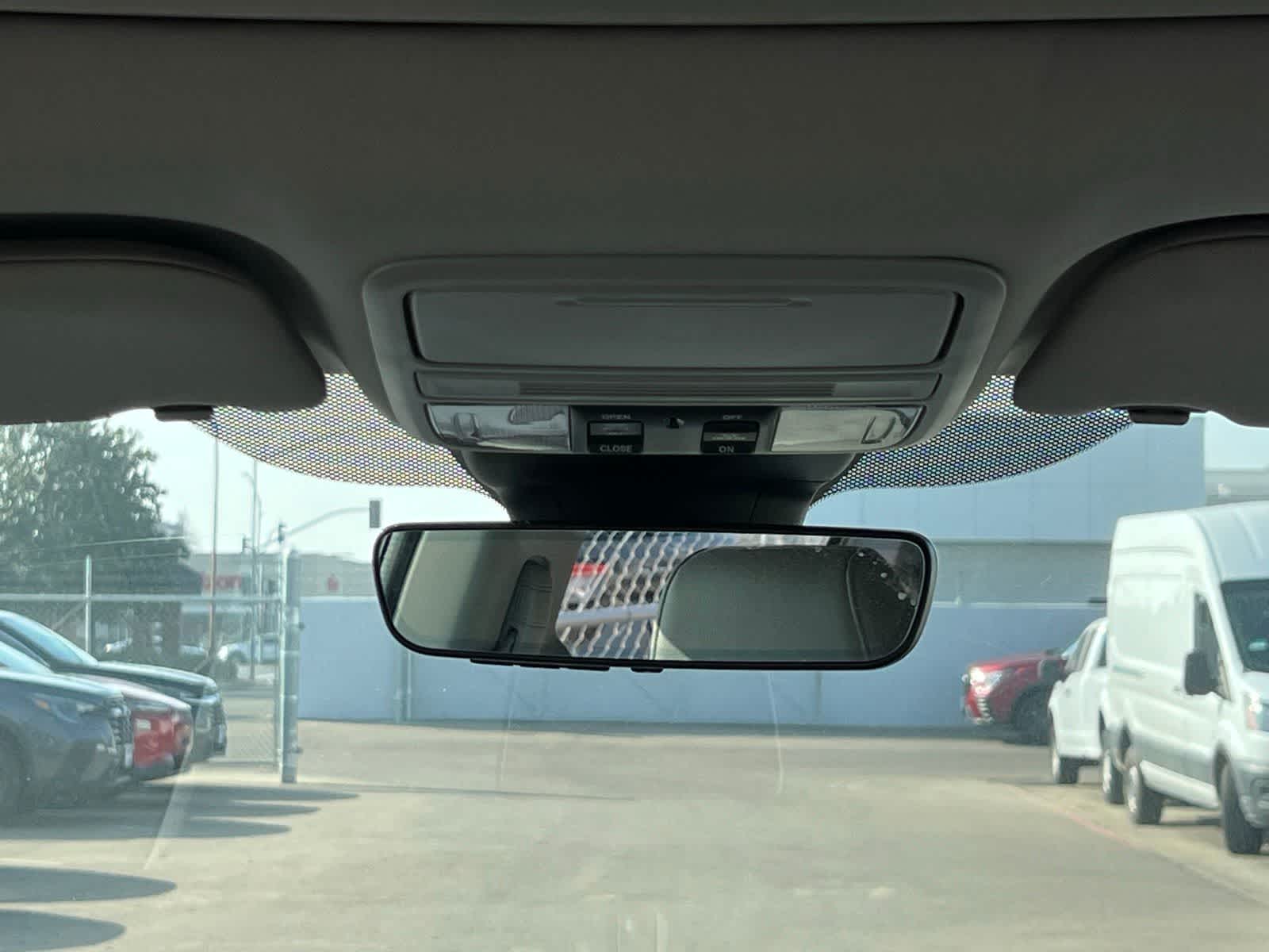 Thumbnail: 2024 Honda Odyssey - 29