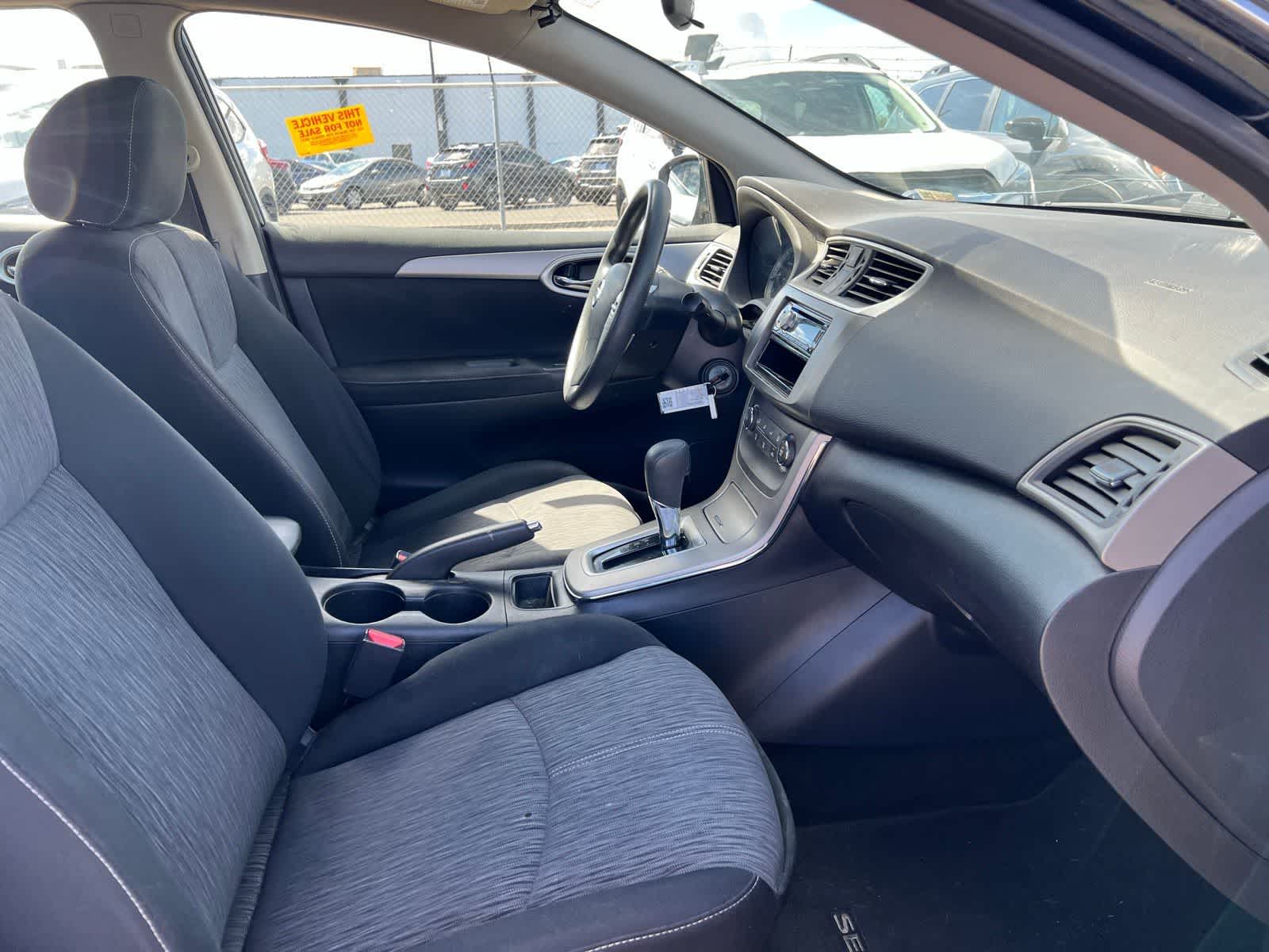 Thumbnail: 2014 Nissan Sentra - 27