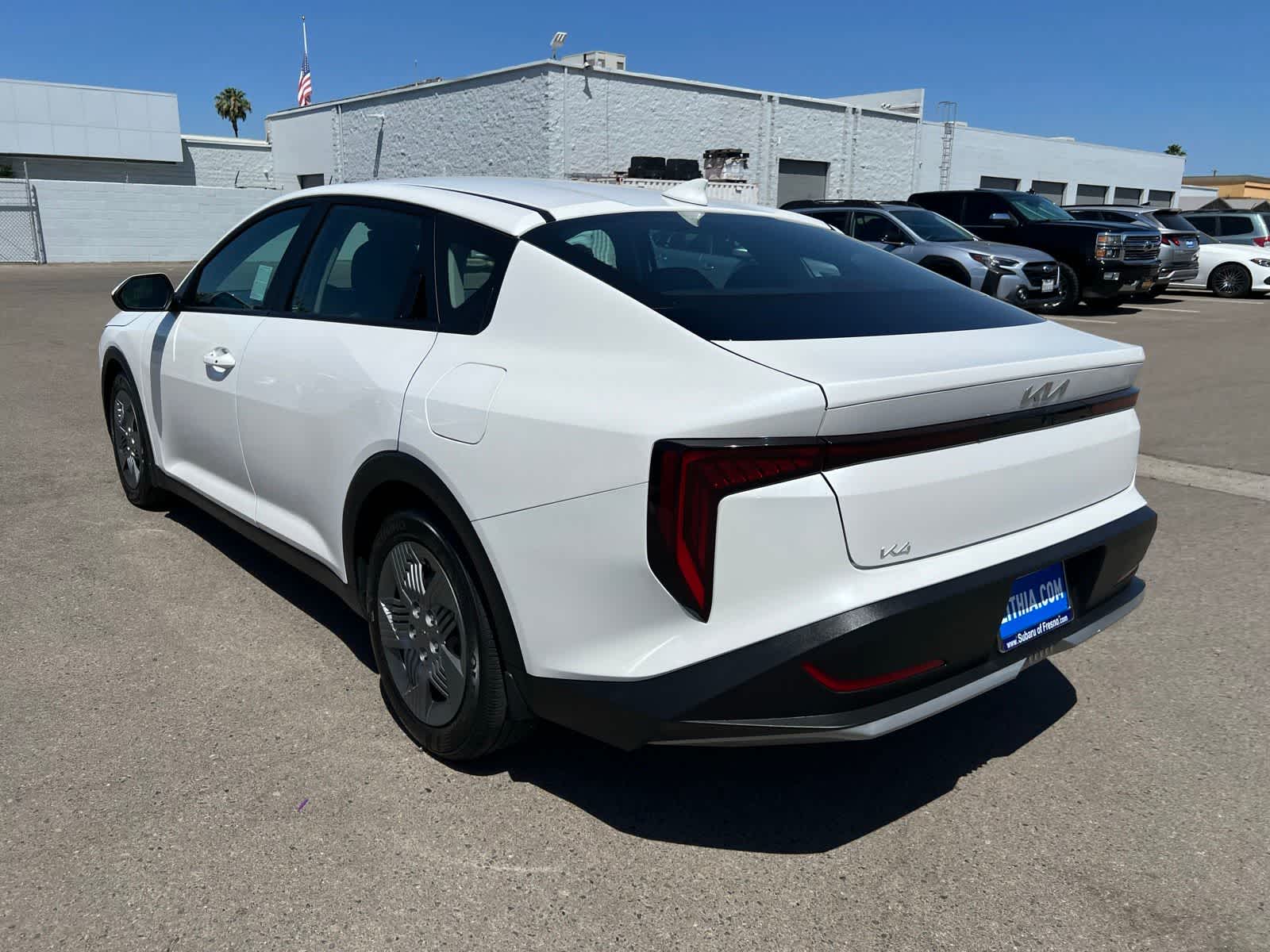 Thumbnail: 2025 Kia K4 - 2