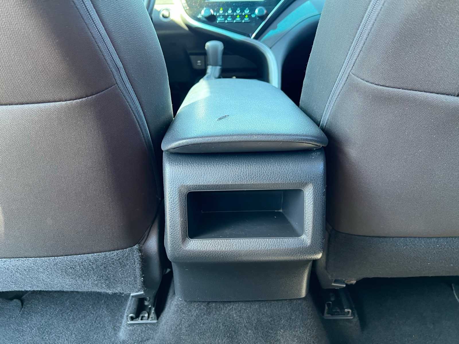 Thumbnail: 2018 Toyota Camry - 31