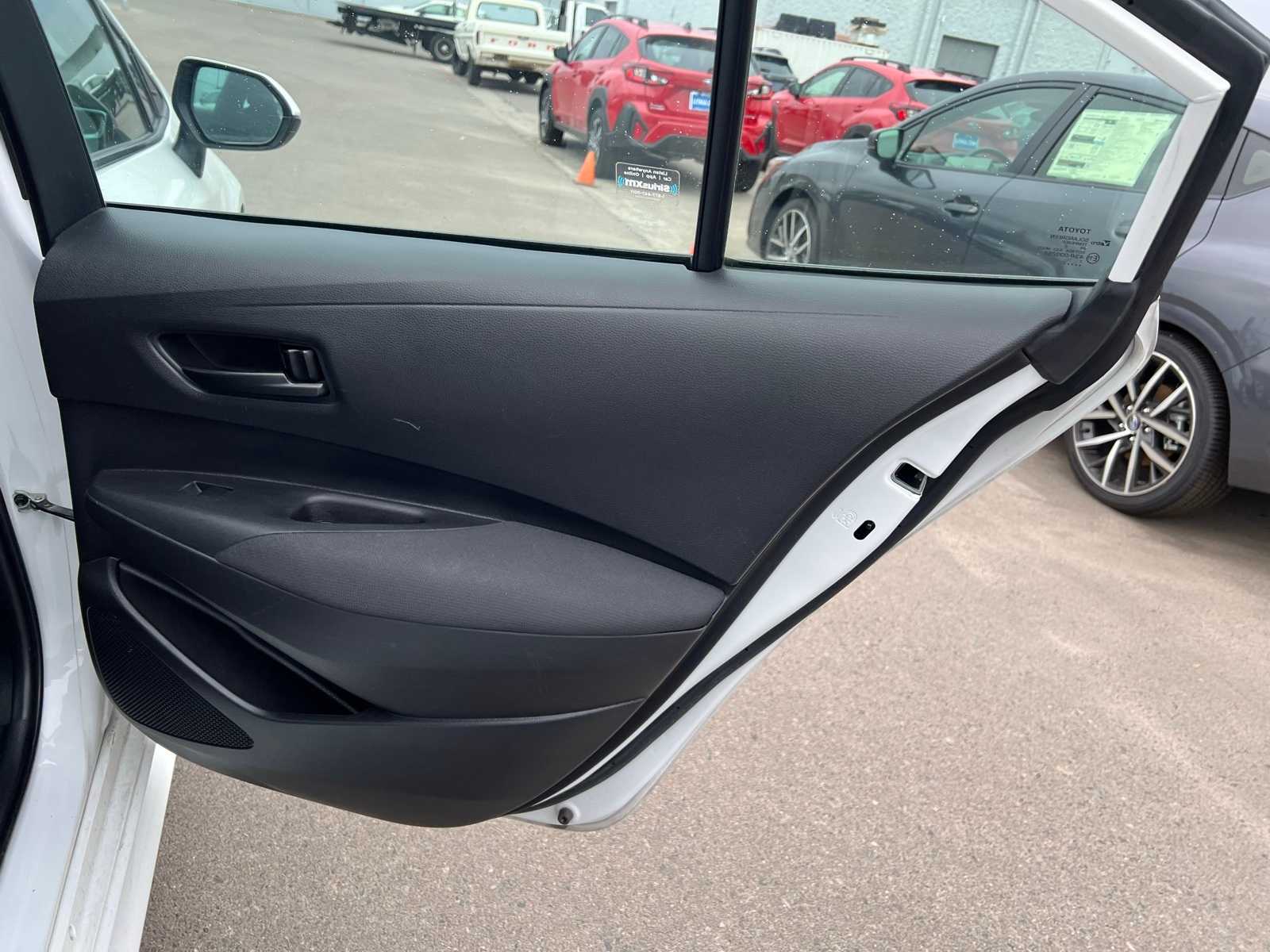 Thumbnail: 2022 Toyota Corolla - 24