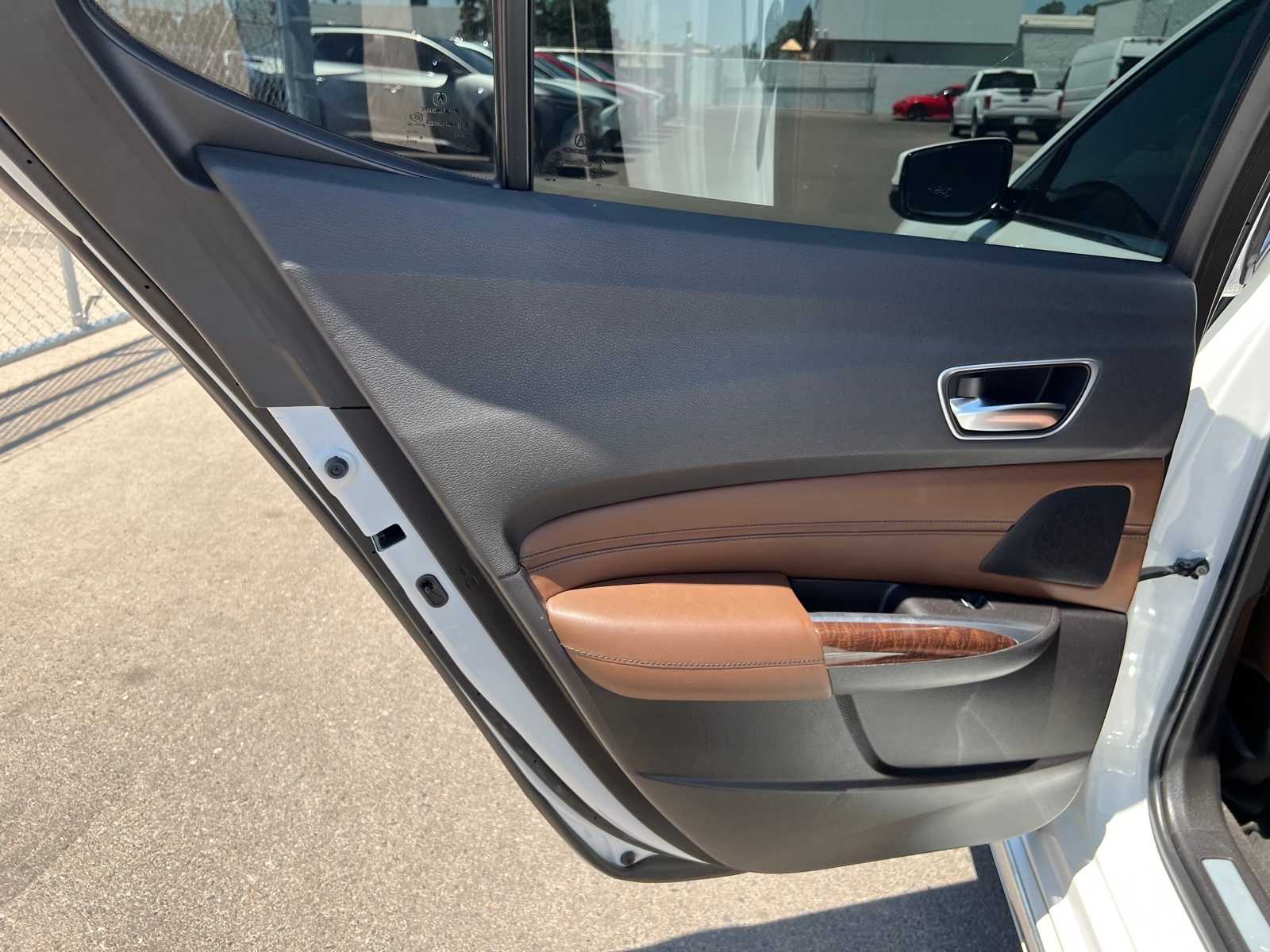 Thumbnail: 2020 Acura TLX - 20