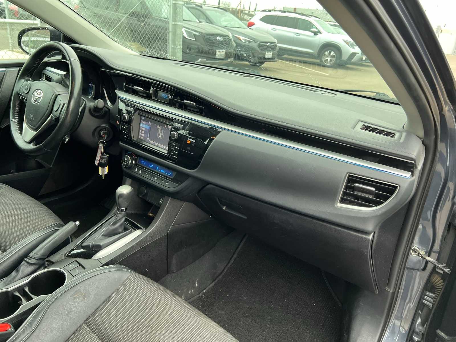 Thumbnail: 2015 Toyota Corolla - 26