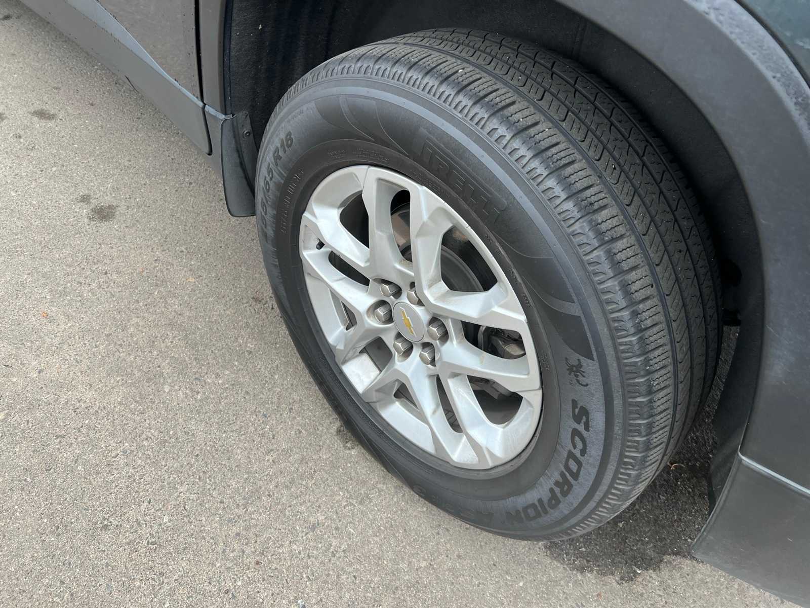 Thumbnail: 2019 Chevrolet Traverse - 17