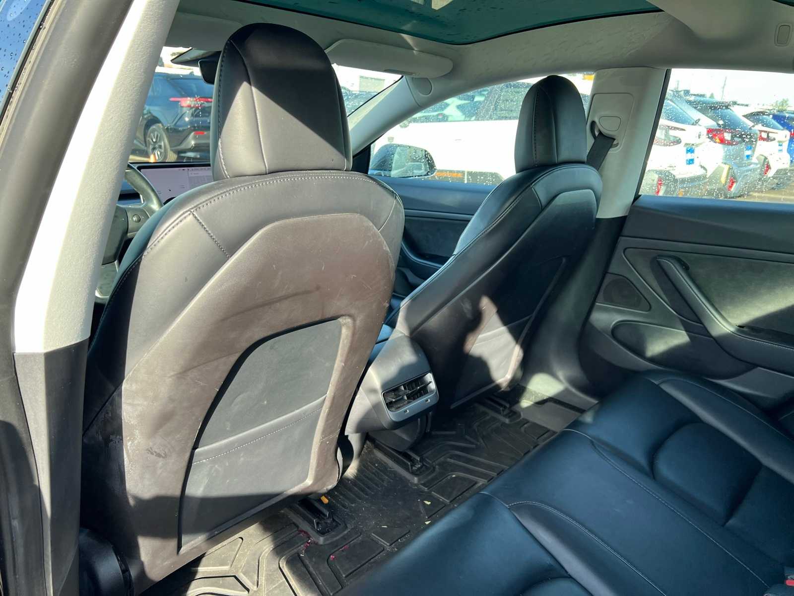 Thumbnail: 2020 Tesla Model 3 - 16