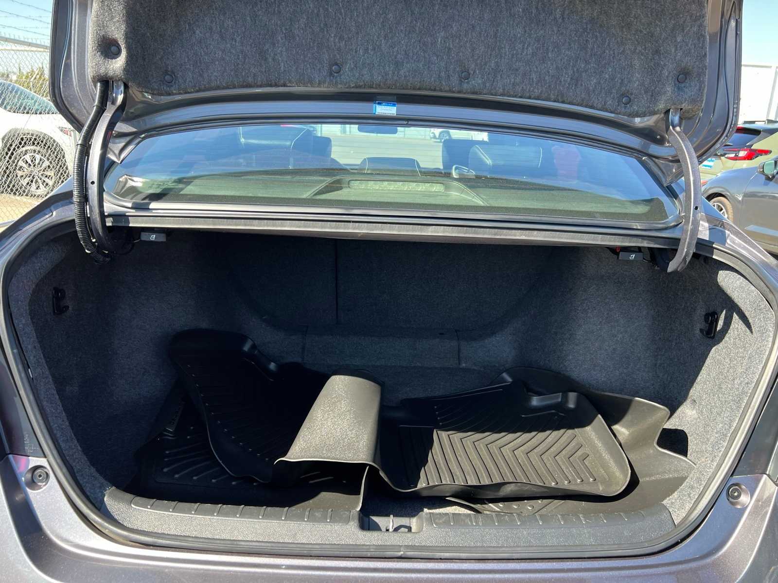 Thumbnail: 2018 Honda Accord - 8