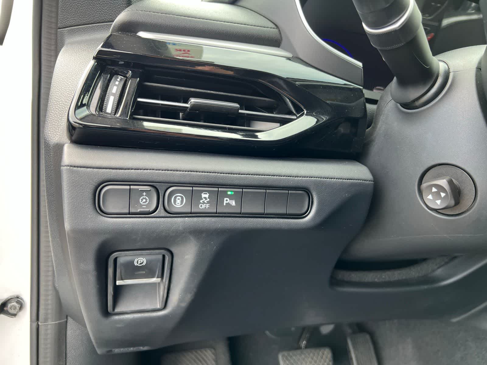 Thumbnail: 2023 Acura MDX - 28