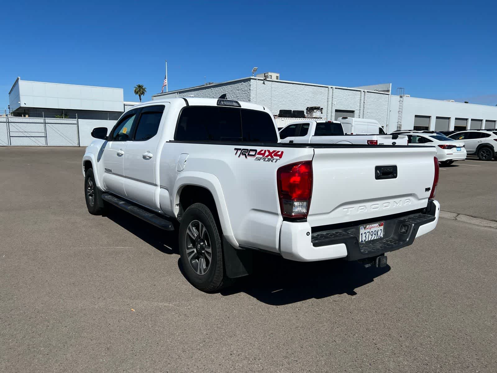 Thumbnail: 2017 Toyota Tacoma - 3