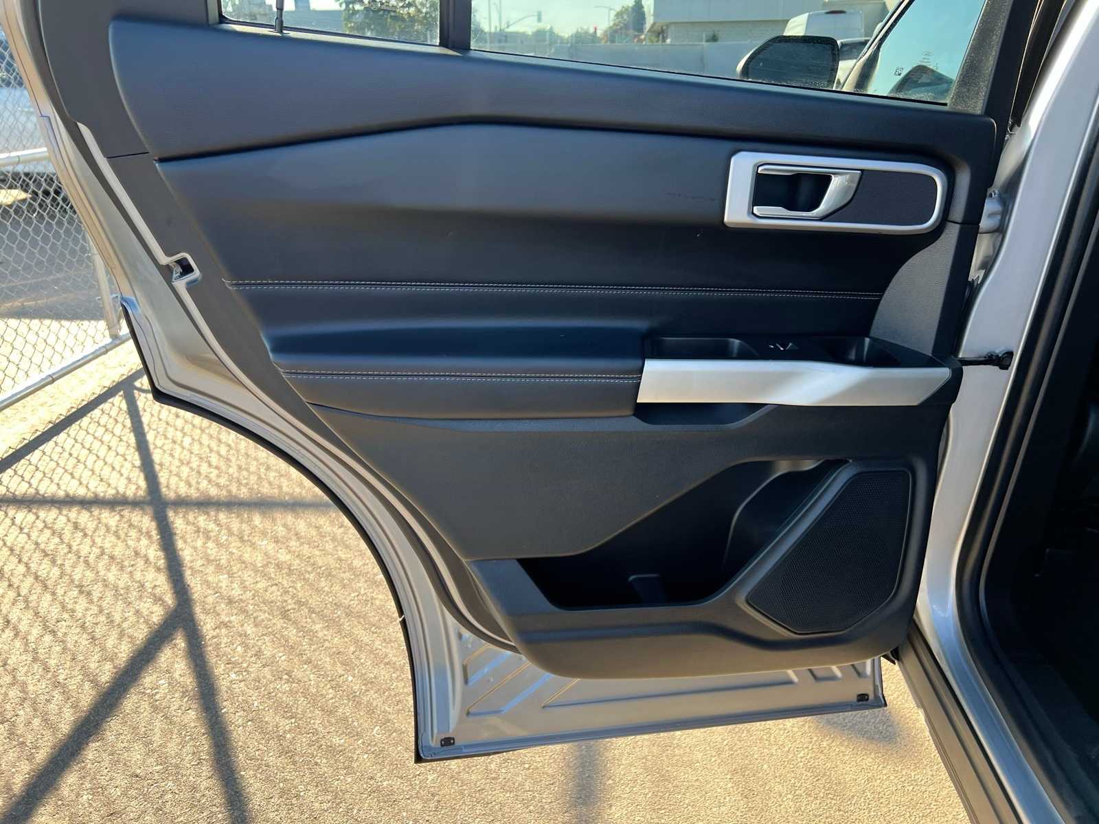 Thumbnail: 2021 Ford Explorer - 21