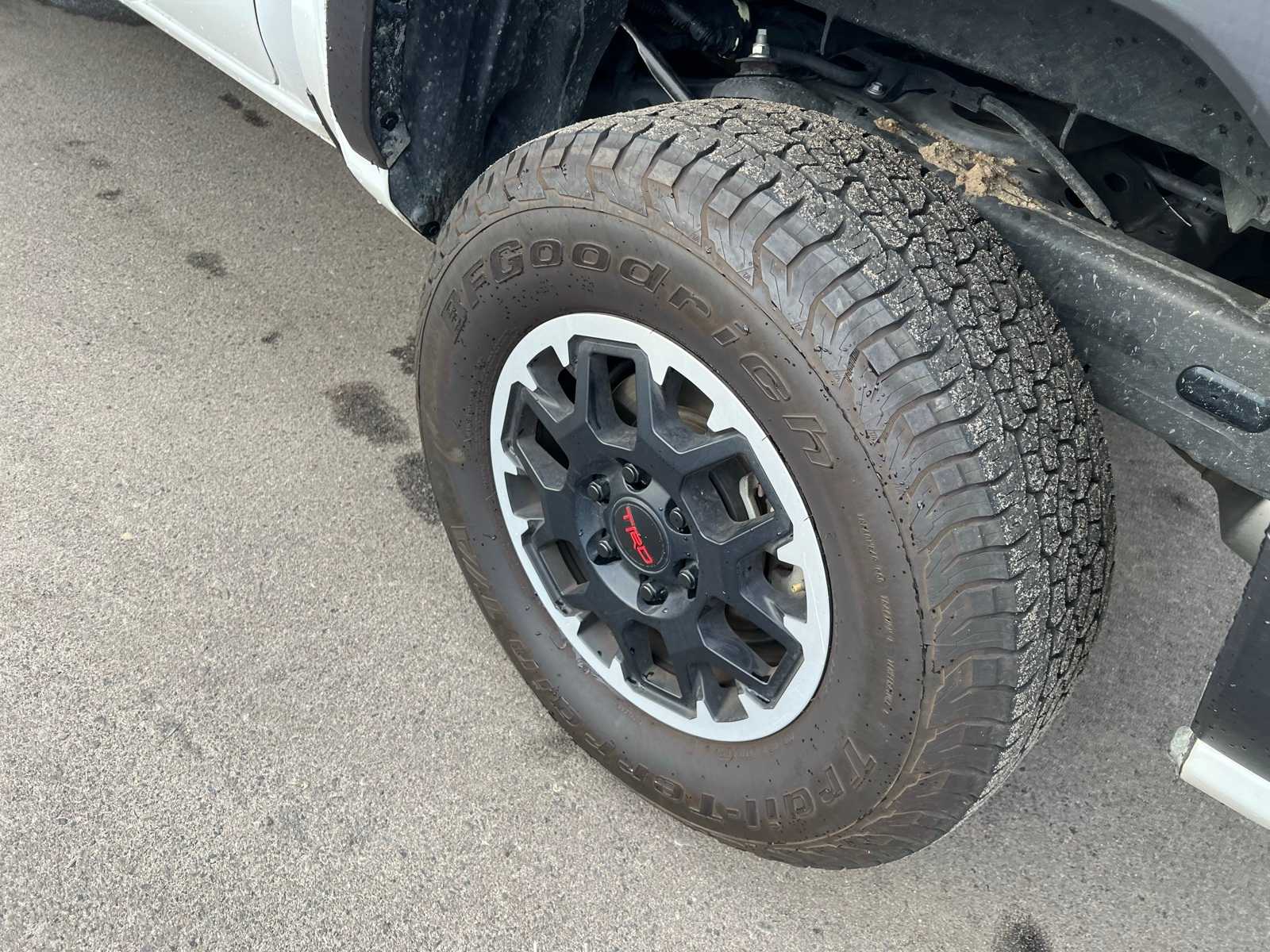 Thumbnail: 2024 Toyota Tacoma - 17