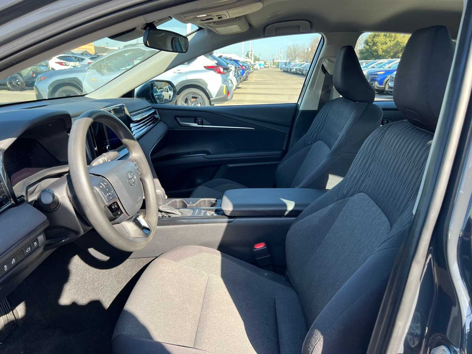 Thumbnail: 2025 Toyota Camry - 14