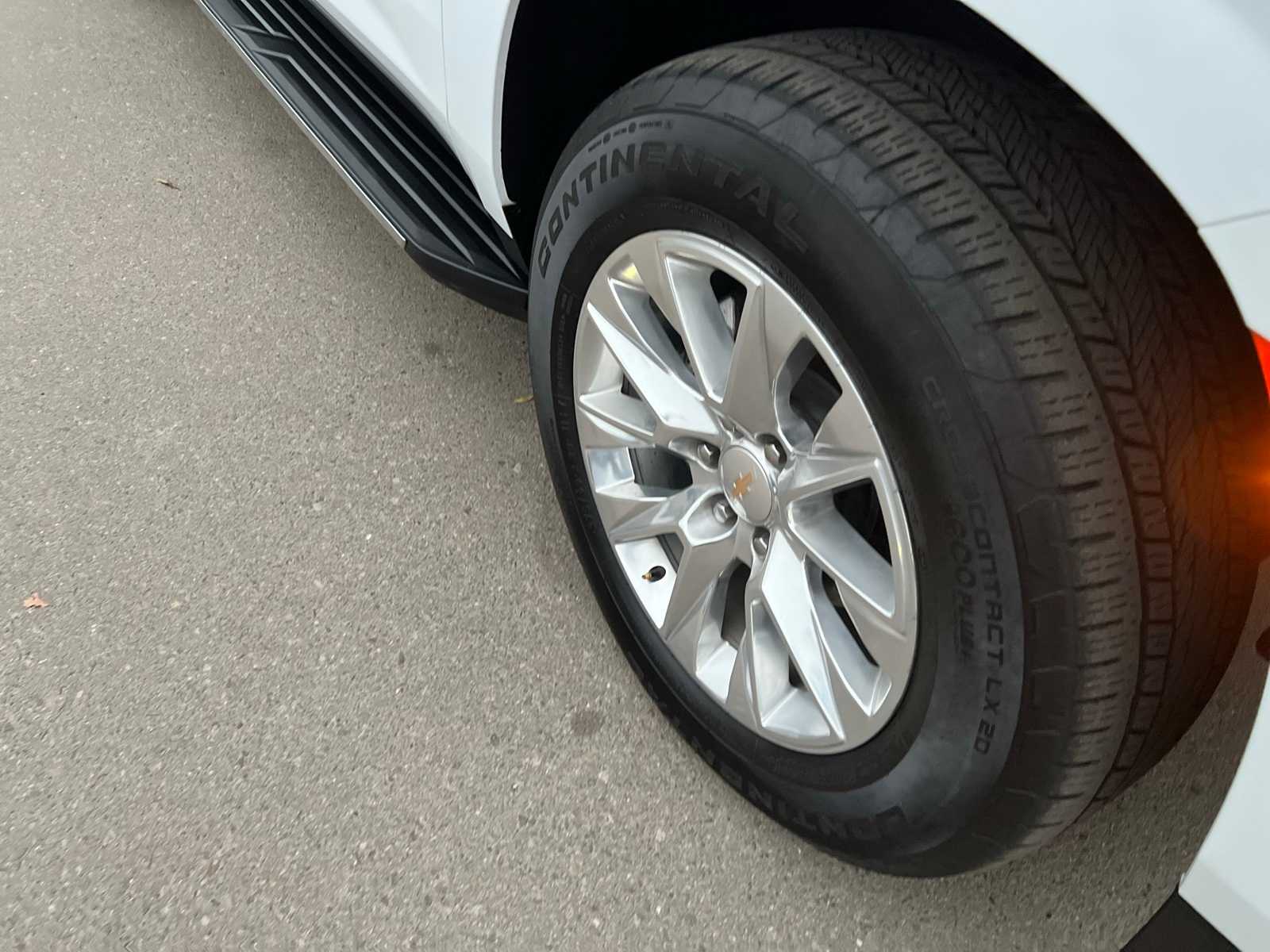 Thumbnail: 2024 Chevrolet Tahoe - 24