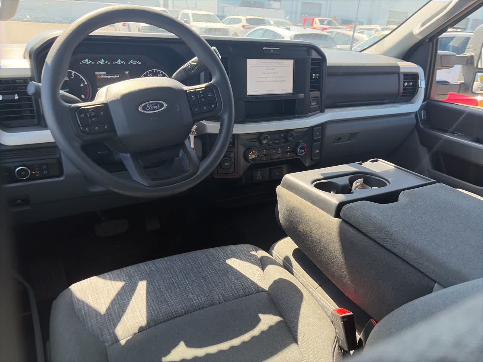 Thumbnail: 2025 Ford F-250 - 26