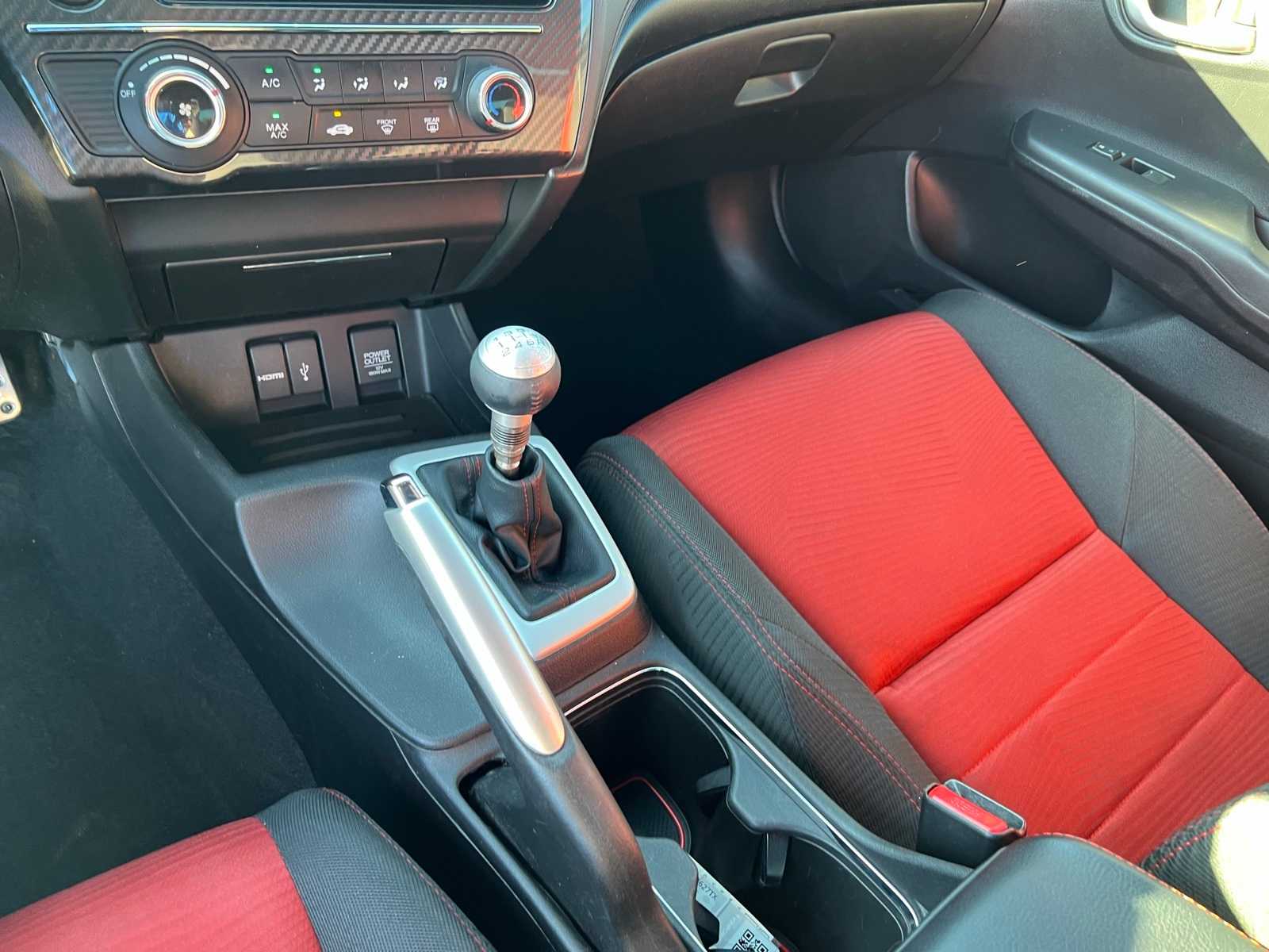 Thumbnail: 2015 Honda Civic - 42