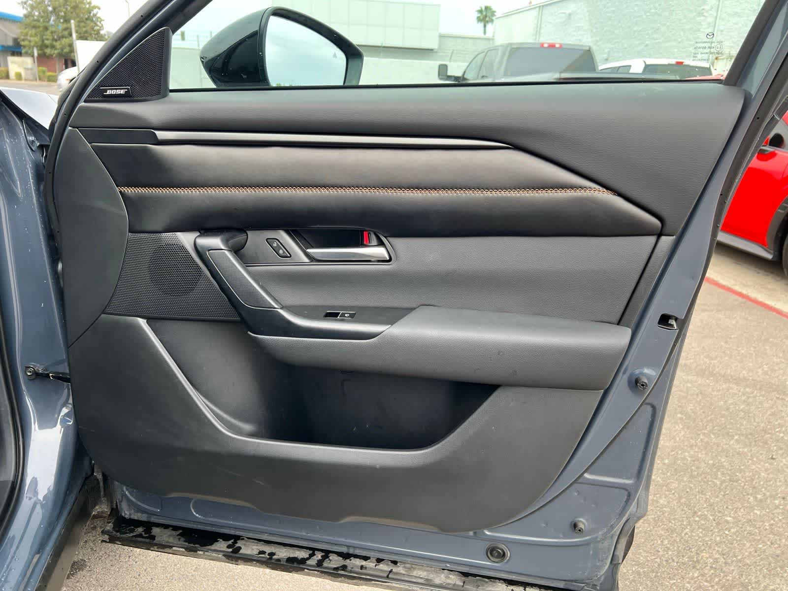 Thumbnail: 2025 Mazda CX-50 - 27