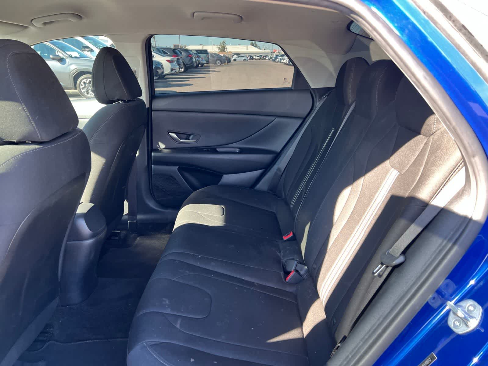 Thumbnail: 2023 Hyundai Elantra - 17