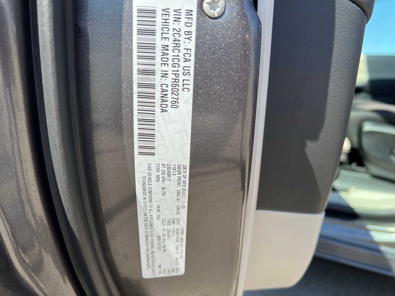 Thumbnail: 2023 Chrysler Voyager - 37