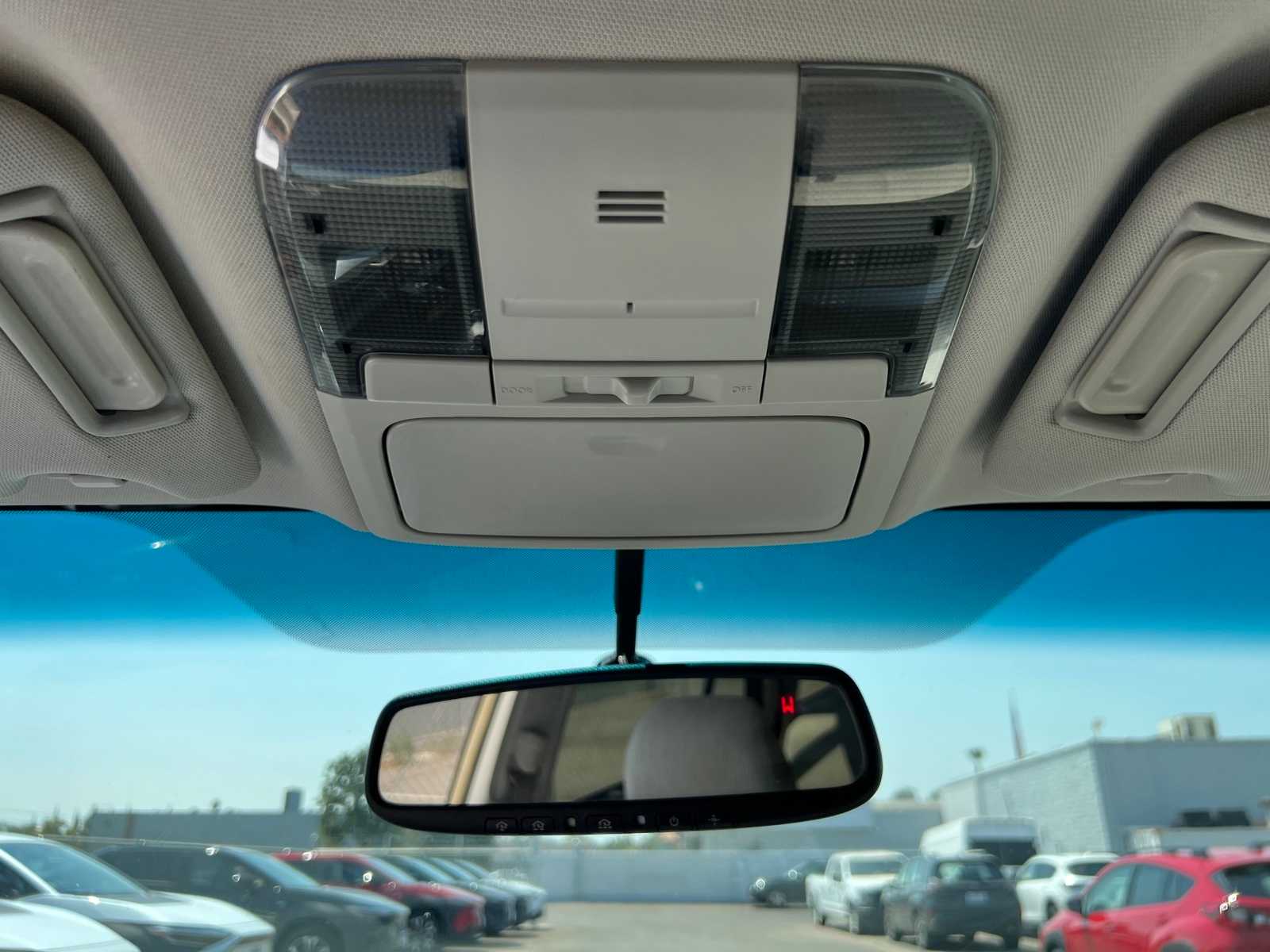 Thumbnail: 2013 Subaru Outback - 32