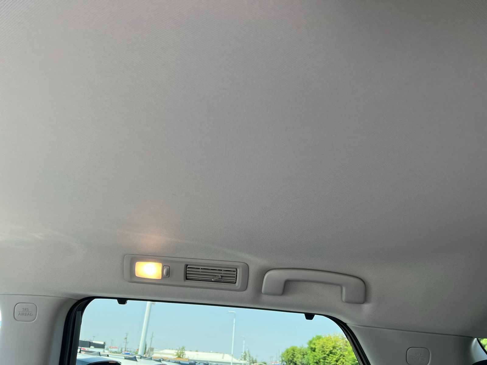 Thumbnail: 2022 Nissan Pathfinder - 31