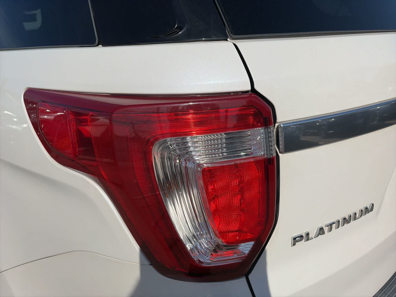 Thumbnail: 2018 Ford Explorer - 18